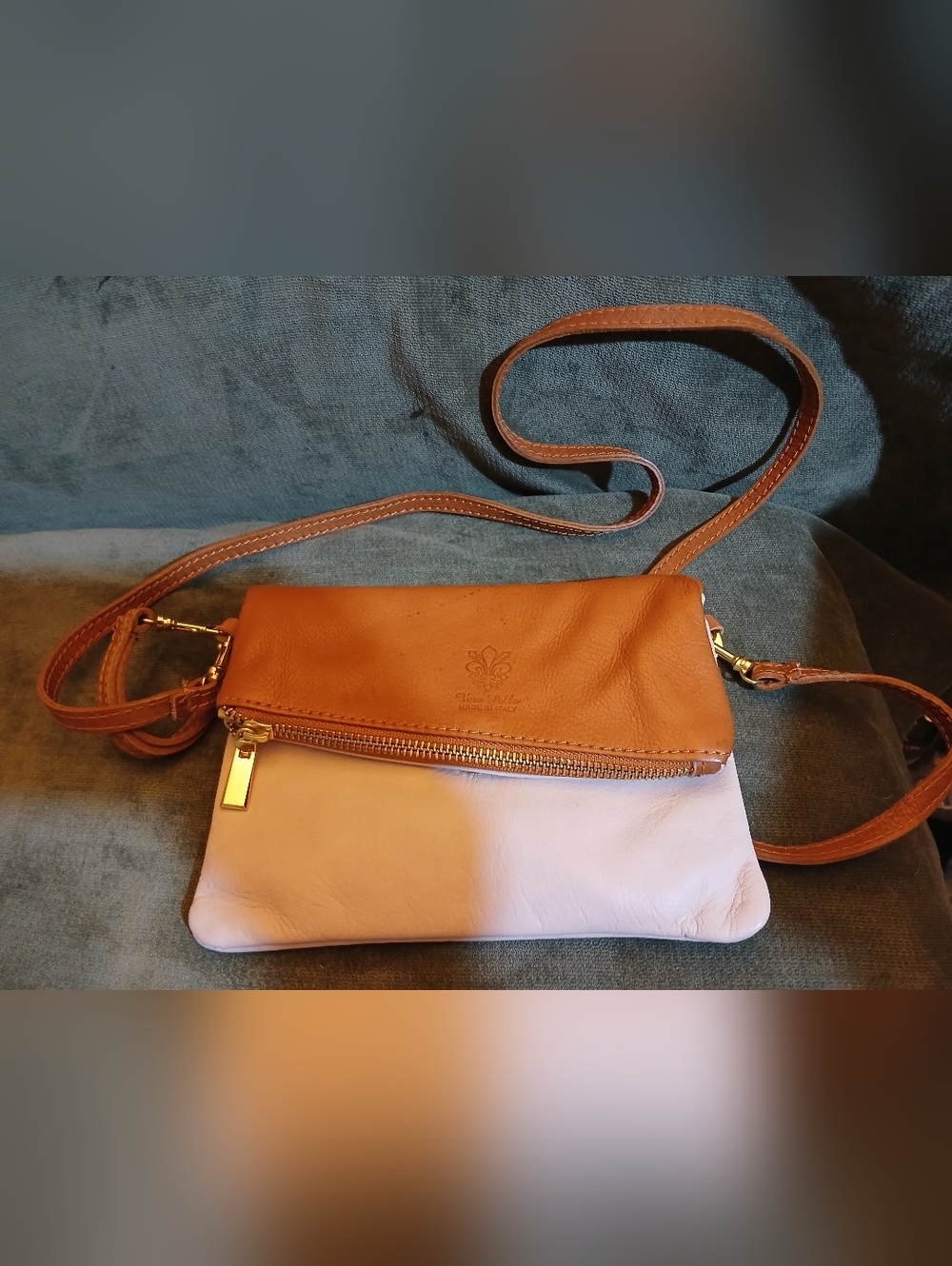 Vera Pelle Leather Crossbody Bag - Tan & Light Pink